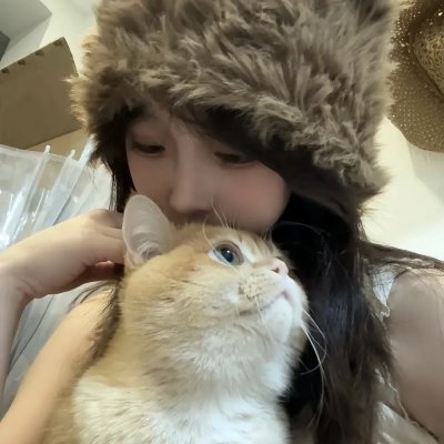 两个辘逐个捉